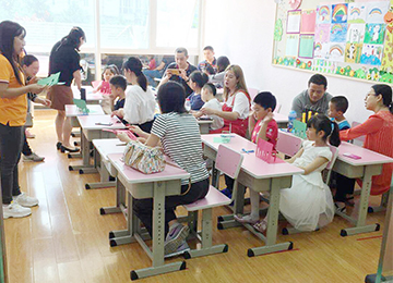 奥奇幼小|暖心母亲节，勇敢说出“我爱你”！