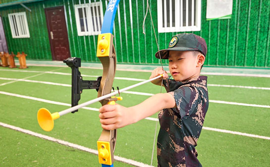 军事夏令营活动