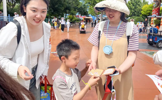 天津早知道学校方特六一亲子游